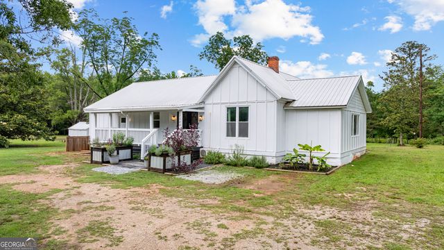 1329 Standing Rock Road, Senoia, GA 30276