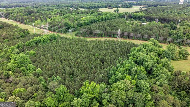 1329 Standing Rock Road, Senoia, GA 30276