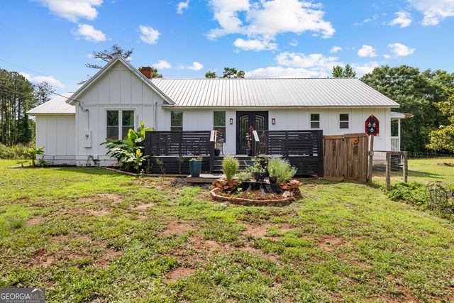 1329 Standing Rock Road, Senoia, GA 30276