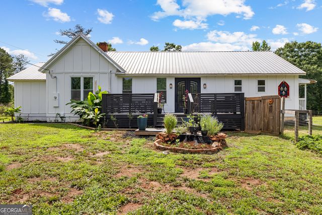 1329 Standing Rock Road, Senoia, GA 30276