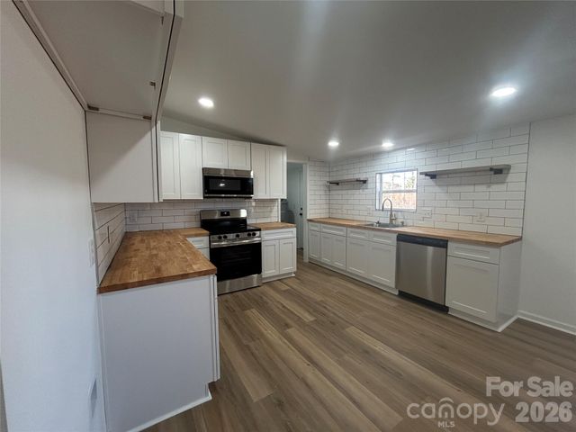 6205 Richburg Road, Great Falls, SC 29055