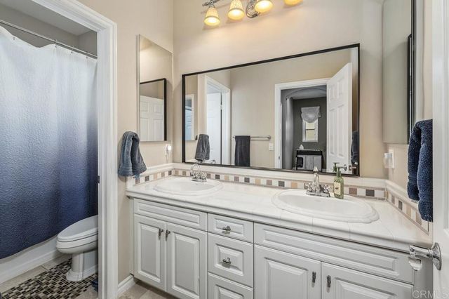 2882 W Porter Road, San Diego, CA 92106