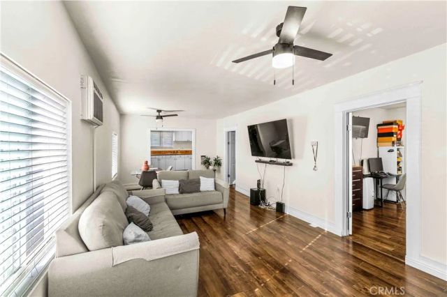 4834 Edison, Los Angeles, CA 90032