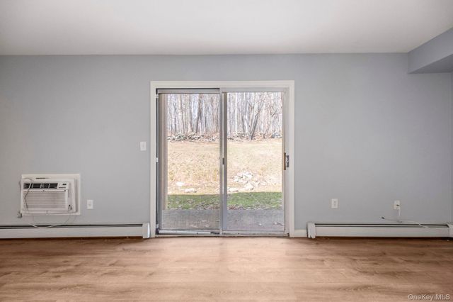 238 Concord Lane, Middletown, NY 10940