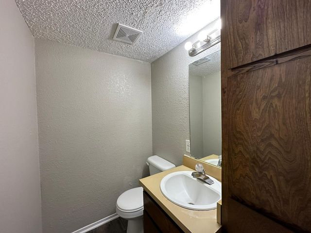 3801-3807 Coates Circle 3805, Benbrook, TX 76116