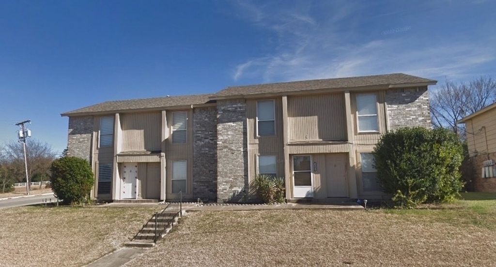 3801-3807 Coates Circle 3805, Benbrook, TX 76116