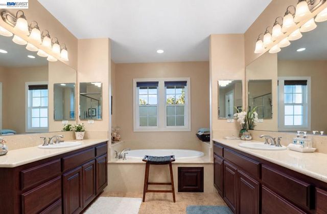 3679 Rimini Ln, Dublin, CA 94568