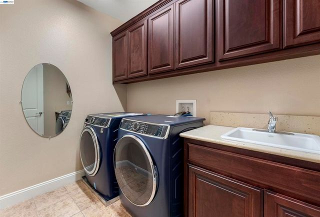 3679 Rimini Ln, Dublin, CA 94568
