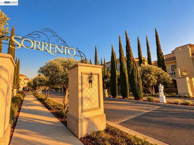 3679 Rimini Ln, Dublin, CA 94568