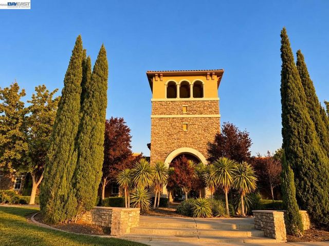3679 Rimini Ln, Dublin, CA 94568