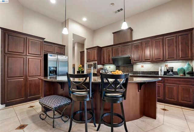 3679 Rimini Ln, Dublin, CA 94568