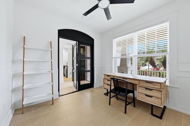 5732 LIATRIS CIRCLE, Sarasota, FL 34238