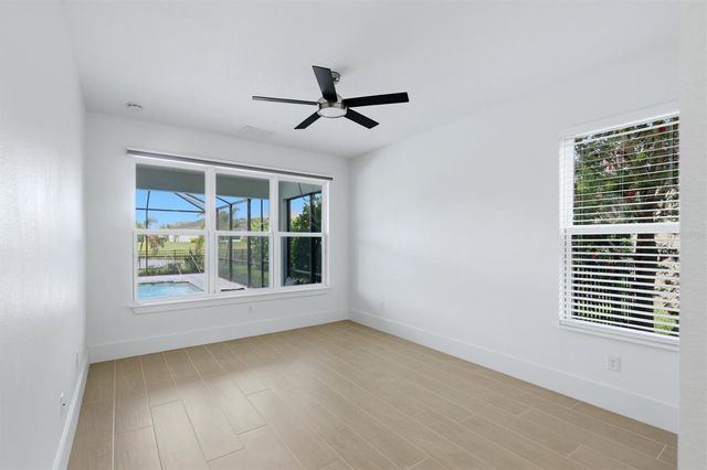 5732 LIATRIS CIRCLE, Sarasota, FL 34238