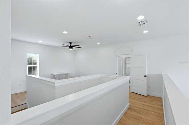 5732 LIATRIS CIRCLE, Sarasota, FL 34238