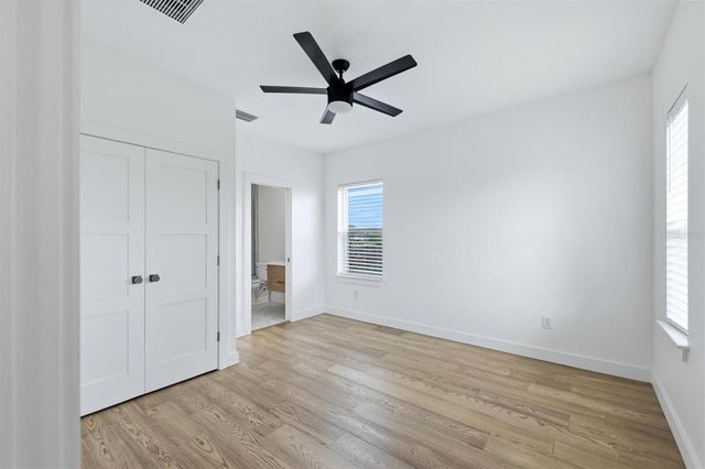 5732 LIATRIS CIRCLE, Sarasota, FL 34238