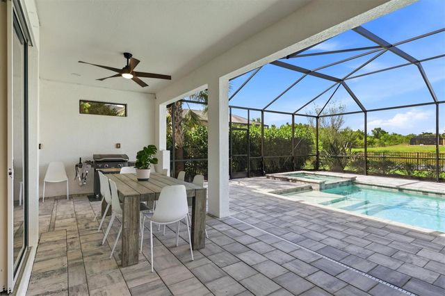 5732 LIATRIS CIRCLE, Sarasota, FL 34238