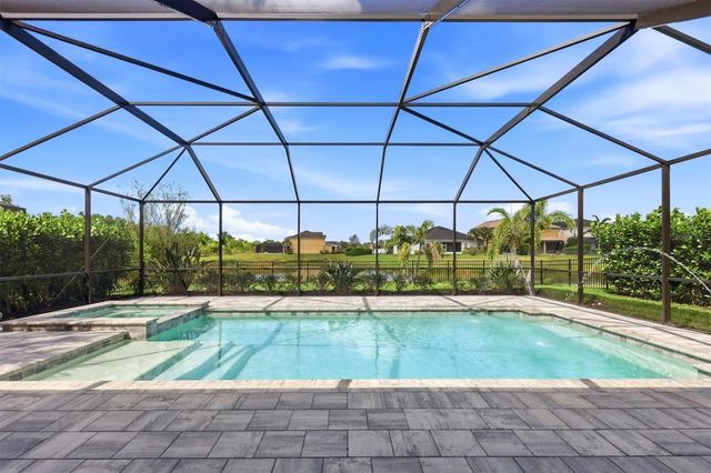 5732 LIATRIS CIRCLE, Sarasota, FL 34238