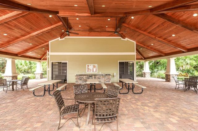 5732 LIATRIS CIRCLE, Sarasota, FL 34238