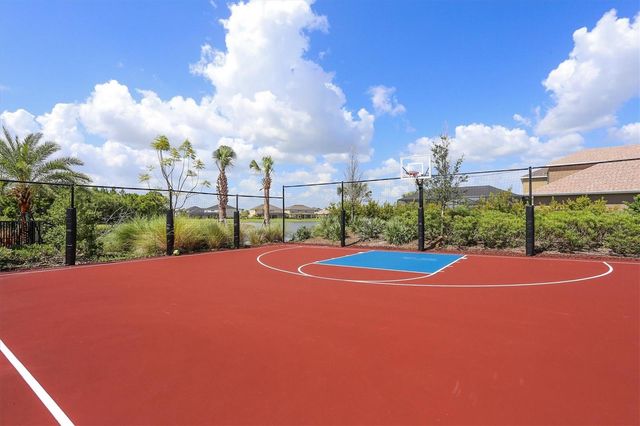 5732 LIATRIS CIRCLE, Sarasota, FL 34238