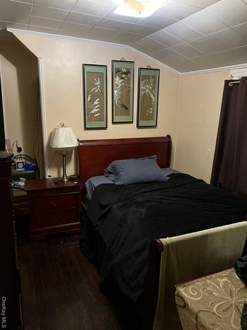 35 Randolph Street, Yonkers, NY 10705