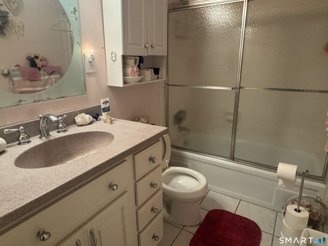 50 Greenhouse Road 58B, Bridgeport, CT 06606
