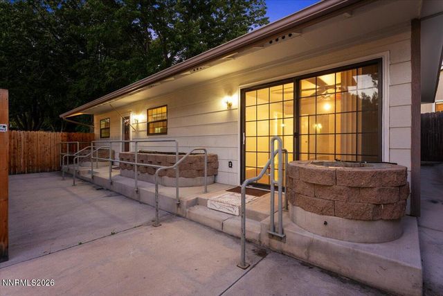 840 Singingwood Drive, Reno, NV 89509