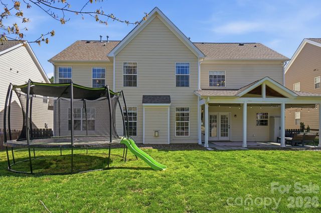 125 N Wendover Trace, Mooresville, NC 28117