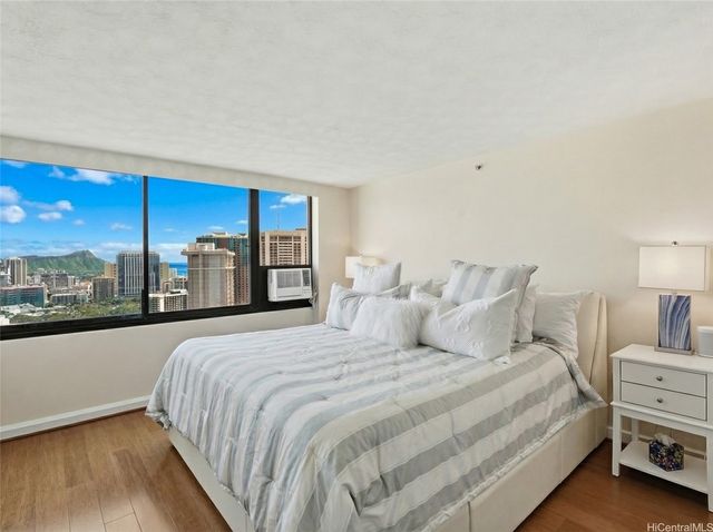 343 Hobron Street 3302, Honolulu, HI 96815