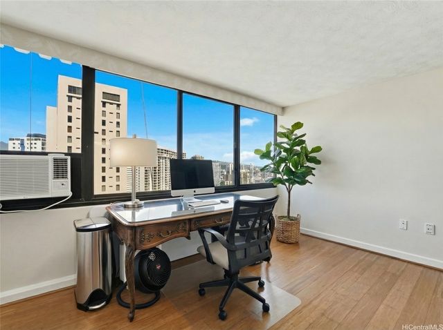 343 Hobron Street 3302, Honolulu, HI 96815