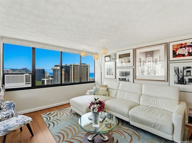 343 Hobron Street 3302, Honolulu, HI 96815