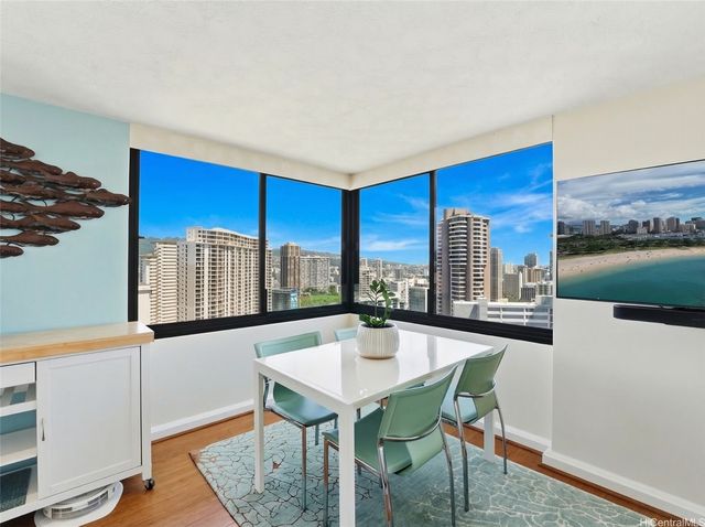 343 Hobron Street 3302, Honolulu, HI 96815