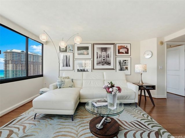 343 Hobron Street 3302, Honolulu, HI 96815