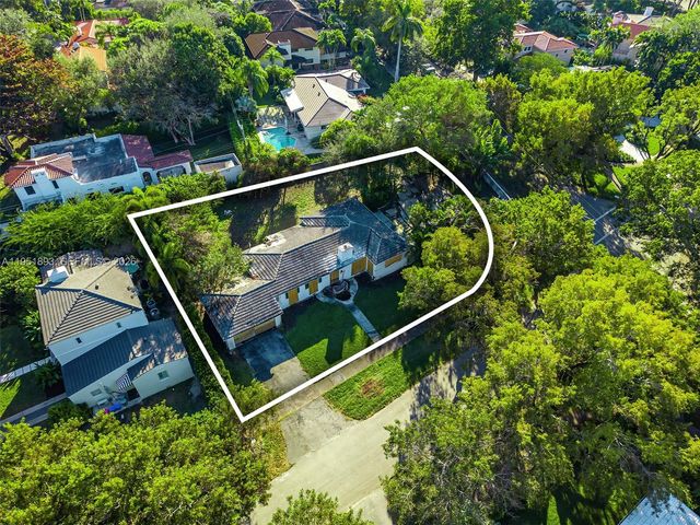 3807 Durango St, Coral Gables, FL 33134