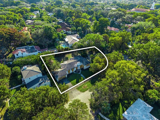 3807 Durango St, Coral Gables, FL 33134