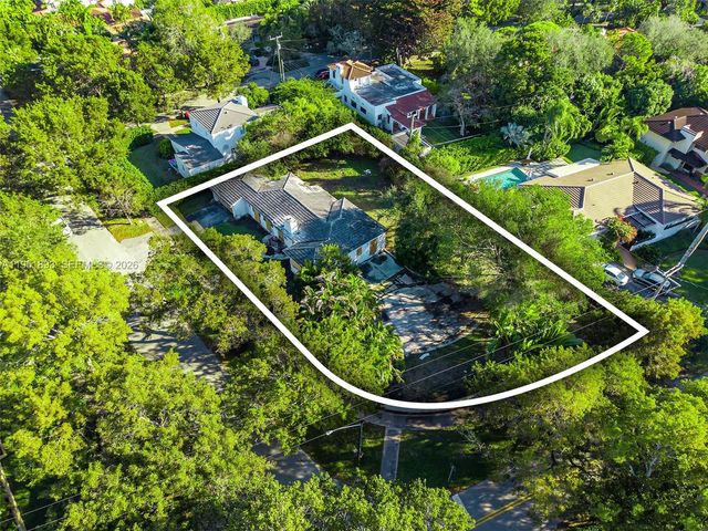 3807 Durango St, Coral Gables, FL 33134