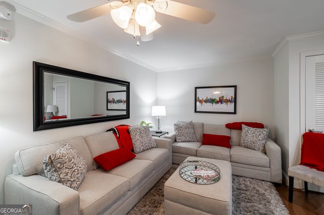 250 W Broad Street 708, Athens, GA 30601
