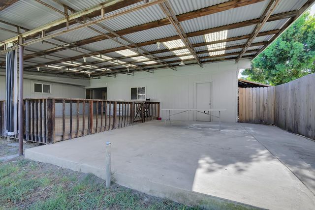 2130 Palm St, Sutter, CA 95982