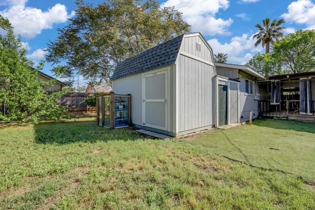 2130 Palm St, Sutter, CA 95982