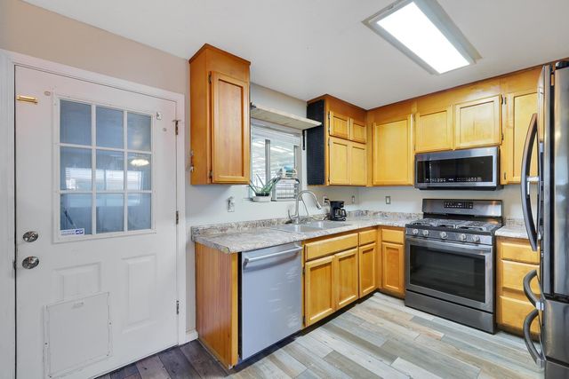 2130 Palm St, Sutter, CA 95982