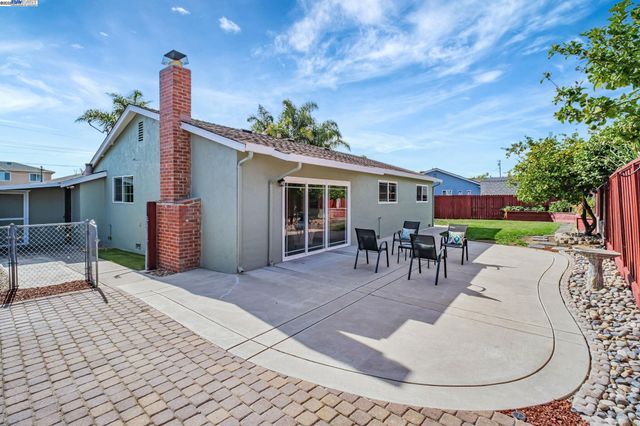 28028 Petrina Ct., Hayward, CA 94545