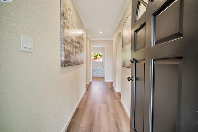28028 Petrina Ct., Hayward, CA 94545