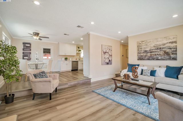 28028 Petrina Ct., Hayward, CA 94545