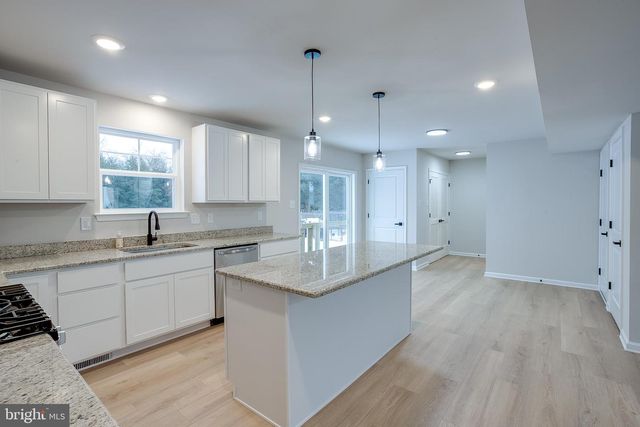 333 CEDAR ST, Millville, NJ 08332