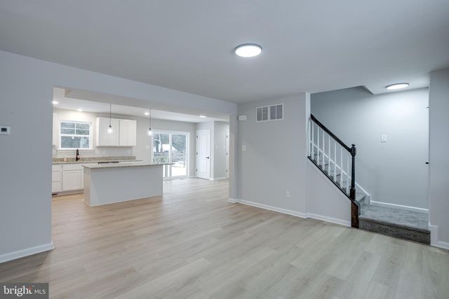 333 CEDAR ST, Millville, NJ 08332