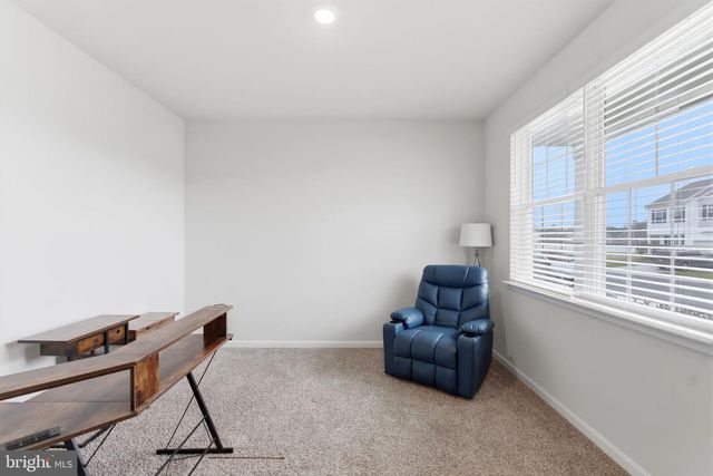262 AYLESBURY LN, Martinsburg, WV 25403