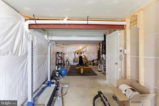 262 AYLESBURY LN, Martinsburg, WV 25403