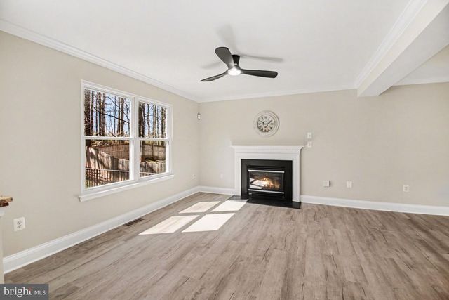 5729 RHODE ISLAND DR, Woodbridge, VA 22193