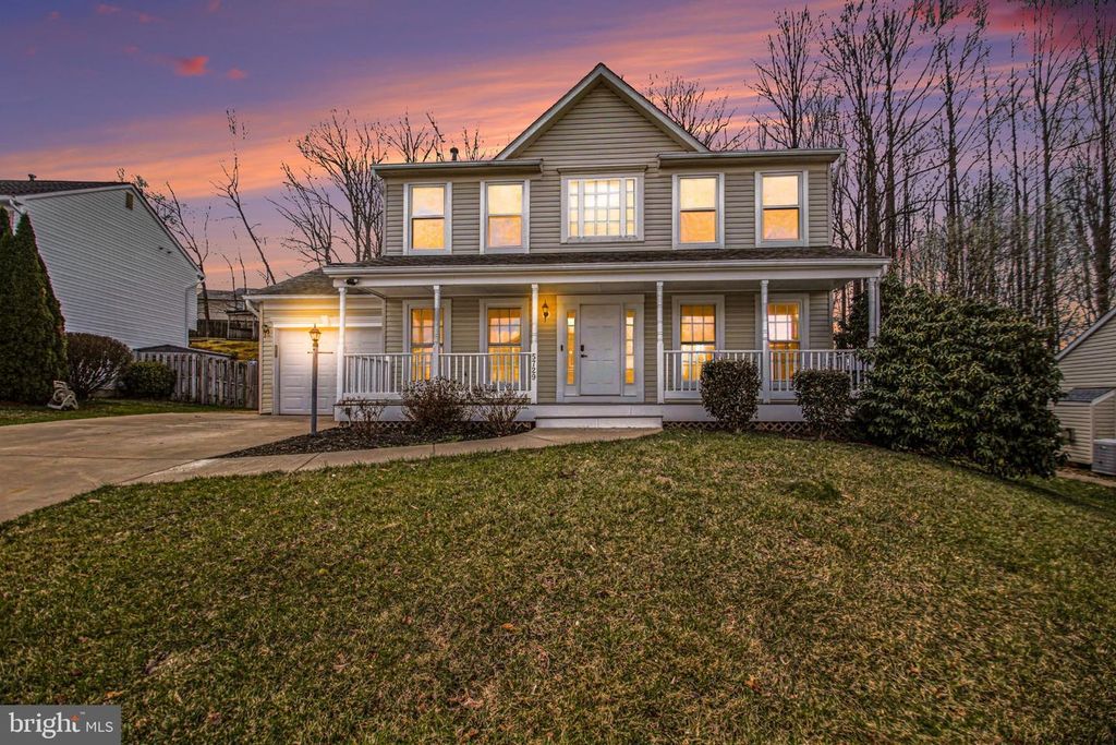 5729 RHODE ISLAND DR, Woodbridge, VA 22193