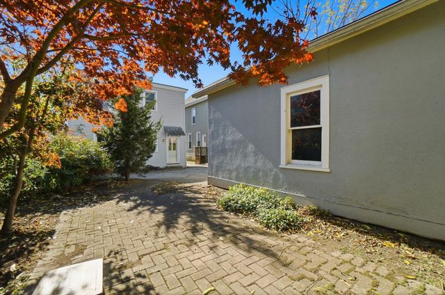 2842 Observatory Avenue, Cincinnati, OH 45208