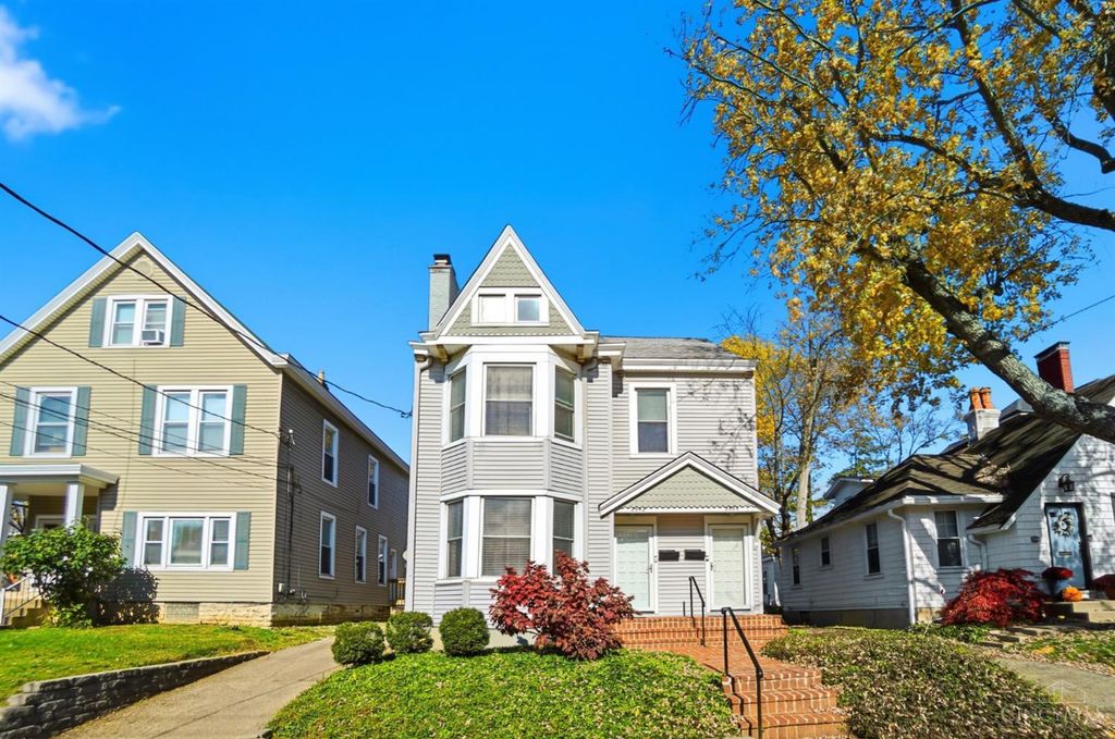 2842 Observatory Avenue, Cincinnati, OH 45208